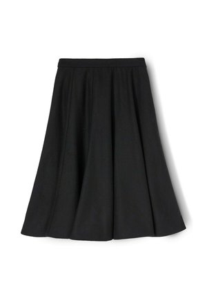 Czarna spódnica w kształcie litery A z plisami, wykonana z miękkiego materiału. Posiada dopasowany pas i płynny krój. Gładka tekstura bez widocznych wzorów.