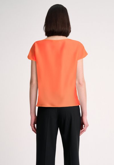 Luisa Spagnoli LEGALE - Blusa - arancio
