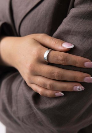 PURELEI, PURELEI RING BIG SHINY ADJUSTABLE - Ring - silver-coloured