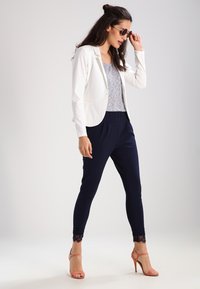 Kaffe JILLIAN - Blazer - chalk