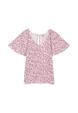 Dames blouse met korte mouwen, roze bloemenpatroon, V-hals, vleermuismouwen en een detail met strik aan de achterkant op een witte achtergrond.