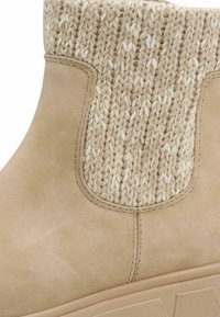 Marco Tozzi Bottines à plateau - beige comb