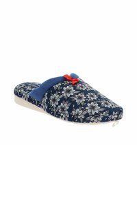 Pantufla azul marino con diseño floral, con una correa de felpa azul y un pequeño detalle de lazo rojo. Presenta una suela acolchada para mayor comodidad.