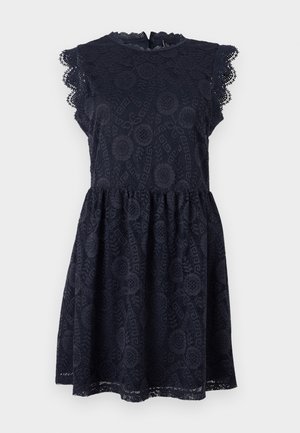 Marineblaues Spitzenkleid mit Blumenmustern, kurzen Rüschenärmeln, hohem Ausschnitt und geraffter Taille.