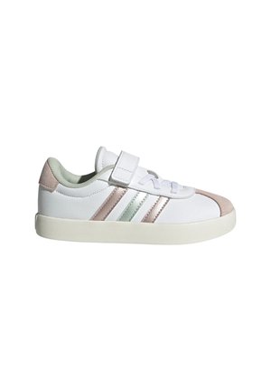 COURT - Zapatillas de entrenamiento - white