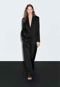 Massimo Dutti DARTED - Kalhoty - black