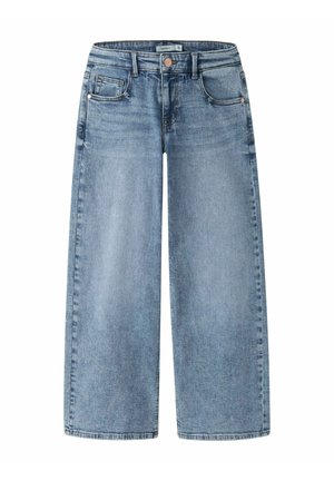 Hellblaue Jeans aus Denim mit weitem Bein, vorderem Knopf und Reißverschluss sowie fünf Taschen, flach auf weißem Hintergrund dargestellt.