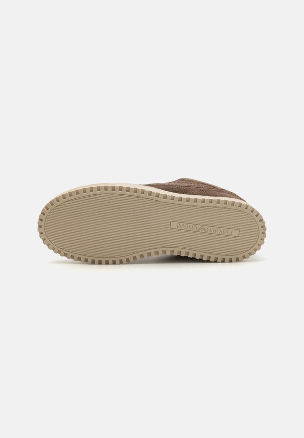 SHOES - Skate shoes - choco4