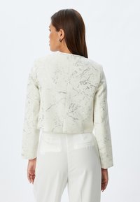 Koton Bleiseri - white