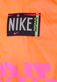 Nike Sportswear Windbreaker - atomic orange/black