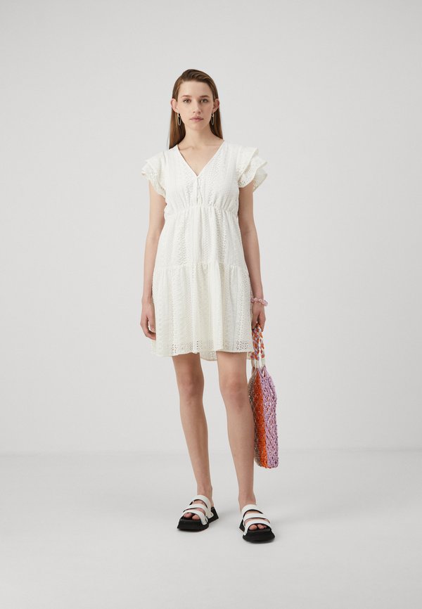 ONLHELENA CAPSL - Shirt dress - cloud dancer2