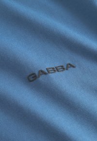 Gabba DUNE LOGO SS GOTS - Základné tričko - blue horizon
