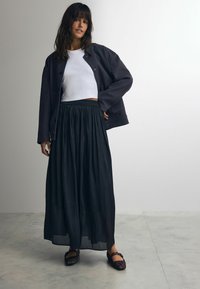 Next TALL - REGULAR FIT - Maxisukňa - black