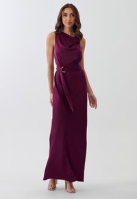 TUSSAH MAVIS  - Vestido largo - plum