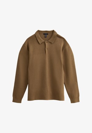 Brązowa koszulka polo z długim rękawem, wykonana z miękkiego materiału, z kołnierzykiem, trzema guzikami oraz ściągaczami na rękawach. Minimalistyczny design.