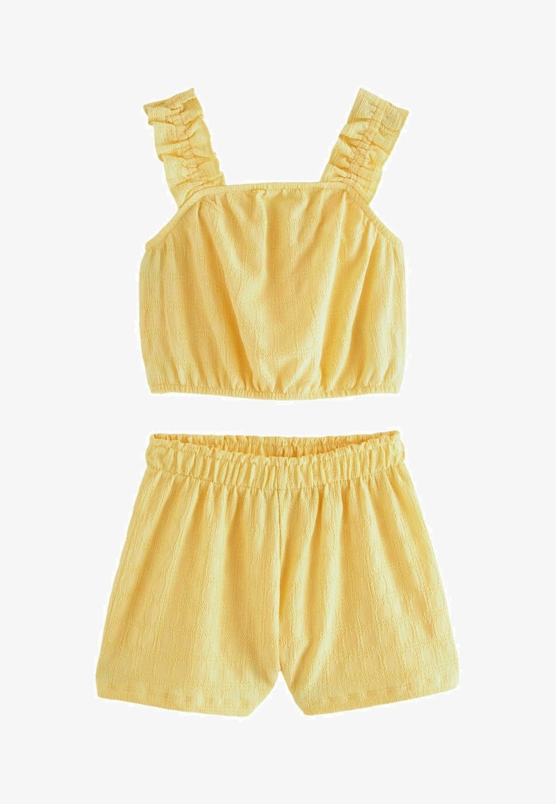 Next TEXTURED AND SET - REGULAR FIT - Shorts - yellow