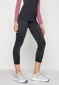 Dynafit SPEED DRYARN W TIGHTS - Leggings - black out
