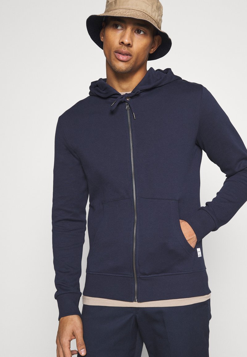 Herren Kapuzenpullover | Jack & Jones JJEBASIC ZIP HOOD Sweatjacke navy blazer/dunkelblau - VG45831 Herren Kapuzenpullover | Jack & Jones JJEBASIC ZIP HOOD Sweatjacke navy blazer/dunkelblau - VG45831