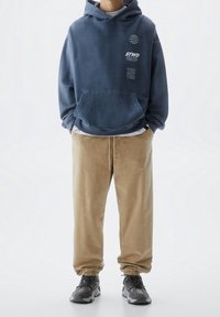 PULL&BEAR Träningsbyxor - beige