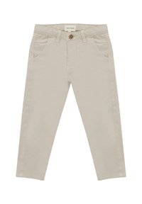 Pantalones de algodón beige con corte recto, bolsillos frontales, trabillas para cinturón y cierre de un solo botón. Textura suave sin patrones ni acentos.