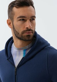 Ombre WITH PRINTS  - Mikina na zip - navy