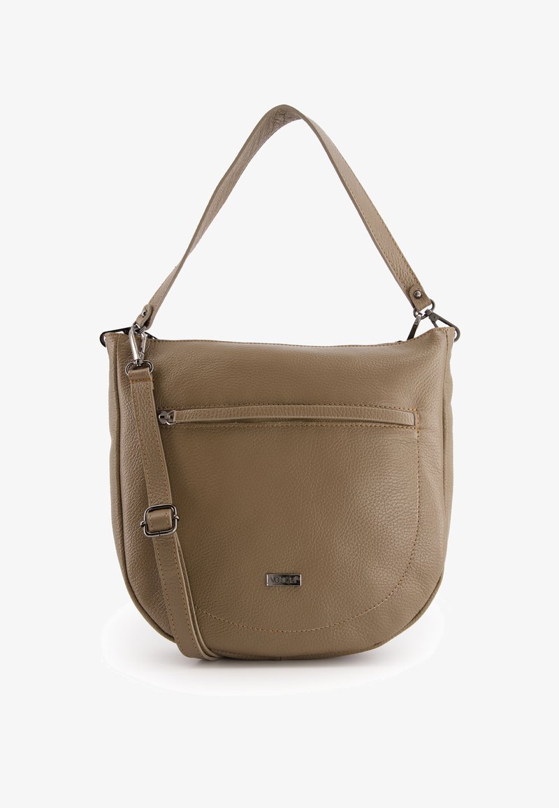 Tasche aus hellbraunem Leder mit glatter Textur, geschwungener Form, verstellbarem Tragegurt, einem Frontreißverschlussfach und subtiler Markenkennzeichnung an der Unterseite.