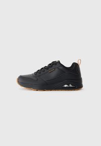 Unselected, black/tan