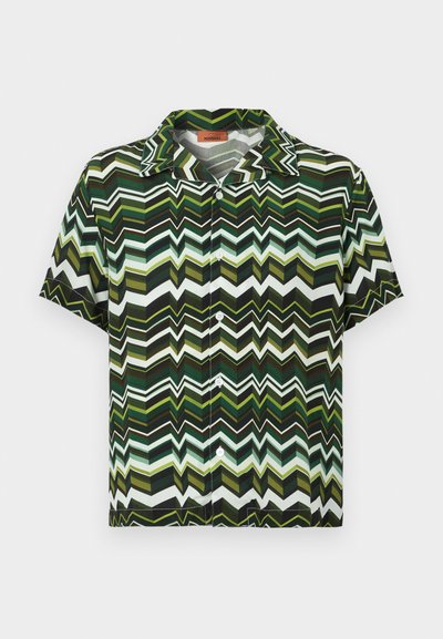 Short-sleeve shirt in a zigzag pattern with various shades of green, black, and white. Features a collar and buttons down the front.