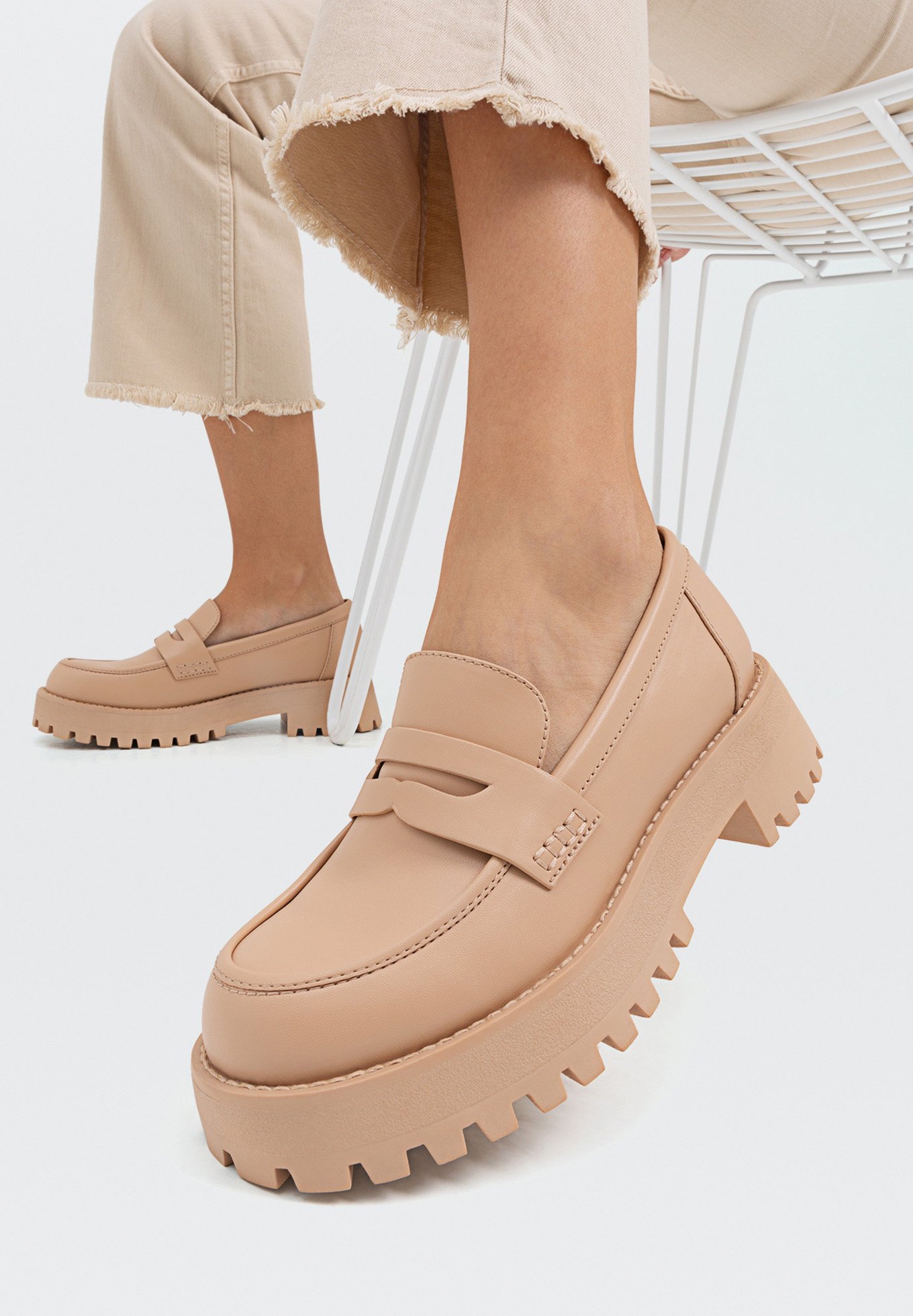 Stradivarius Scarpe senza lacci - beige - Zalando.it