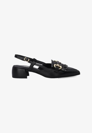 Schwarzer Leder-Slingback-Schuh mit spitzer Zehe und kleinem Blockabsatz. Mit goldfarbenen Akzenten und einem dekorativen Riemen mit Verzierungen.
