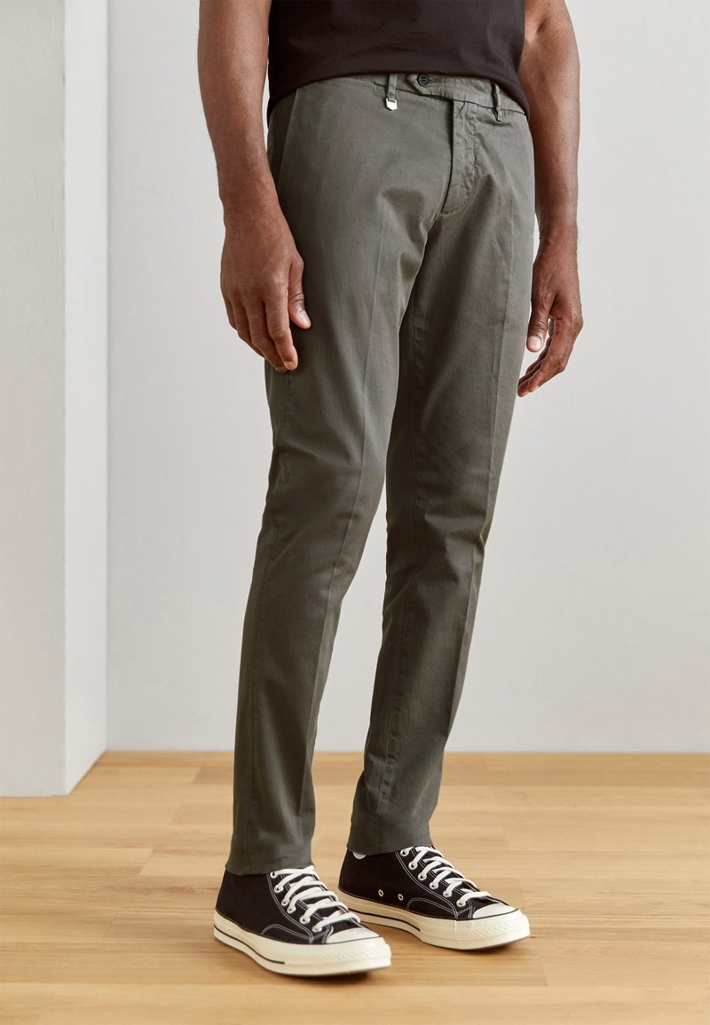 Antony Morato Gray Polyester Skinny Pants