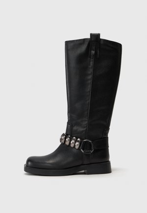 Tamaris Kovbojské/motorkárske čižmy - black