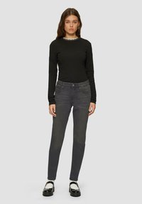 QS SADIE bleached denim