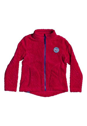 Rote Fleecejacke mit strukturiertem Muster, hohem Kragen, blauem Reißverschluss, zwei Vordertaschen und rundem Logopatch auf der Brust.