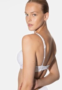 mey SUPER SERIE AMAZING - Bügel BH - weiss