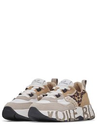 Chunky sneakers with a mix of beige suede and white synthetic materials. Features leopard print accents and a bold “VOILE BLANCHE” logo on the sole.