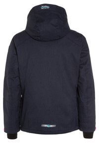 Dunkelblaue Kapuzenjacke mit langen Ärmeln, markiertem Text auf dem oberen Rücken und kleinem Logo mit reflektierenden Punkten nahe dem unteren Saum.