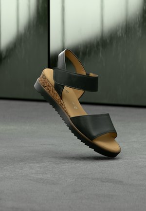 Sandales compensées - schwarz