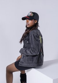 Ed Hardy BORN WILD  - Džínová bunda - washed black