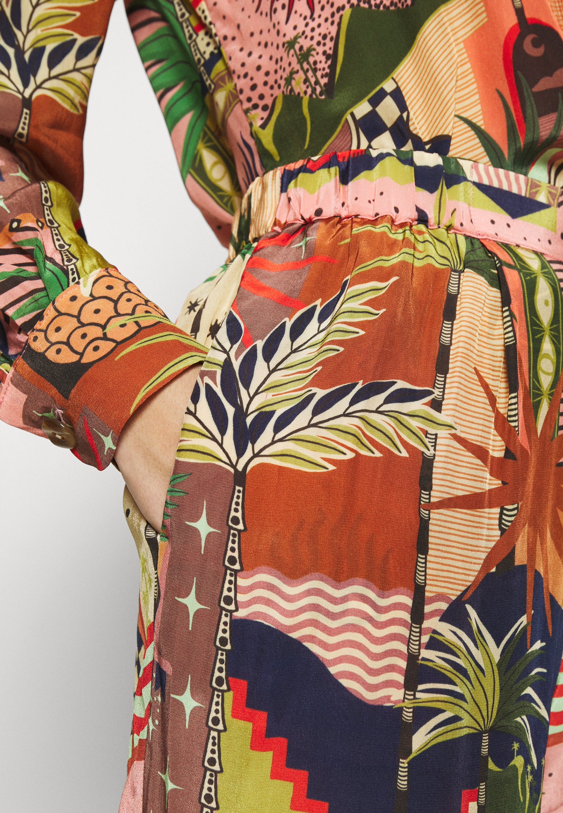 Farm Rio MYSTIC CITY PAJAMA PANTS 