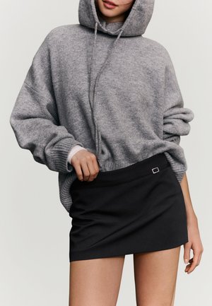 Bershka SKORT - A-Linien-Rock - black