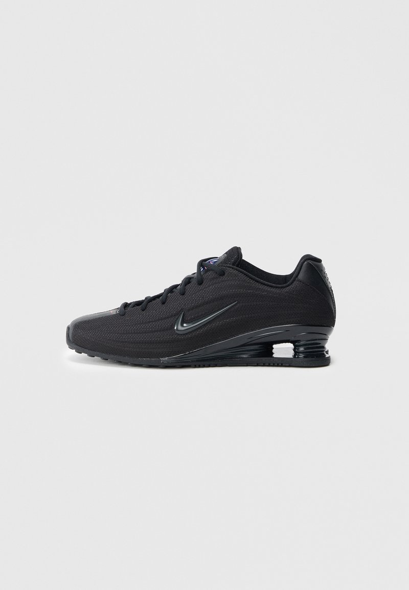 SHOX Z black/univ red/black