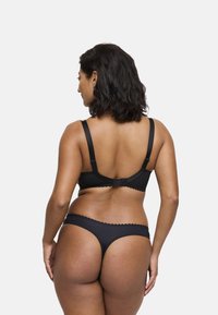 PrimaDonna MANALI  - String - wild bloom