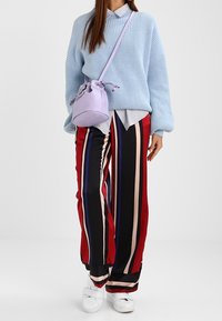 Even&Odd Borsa a tracolla - lilac