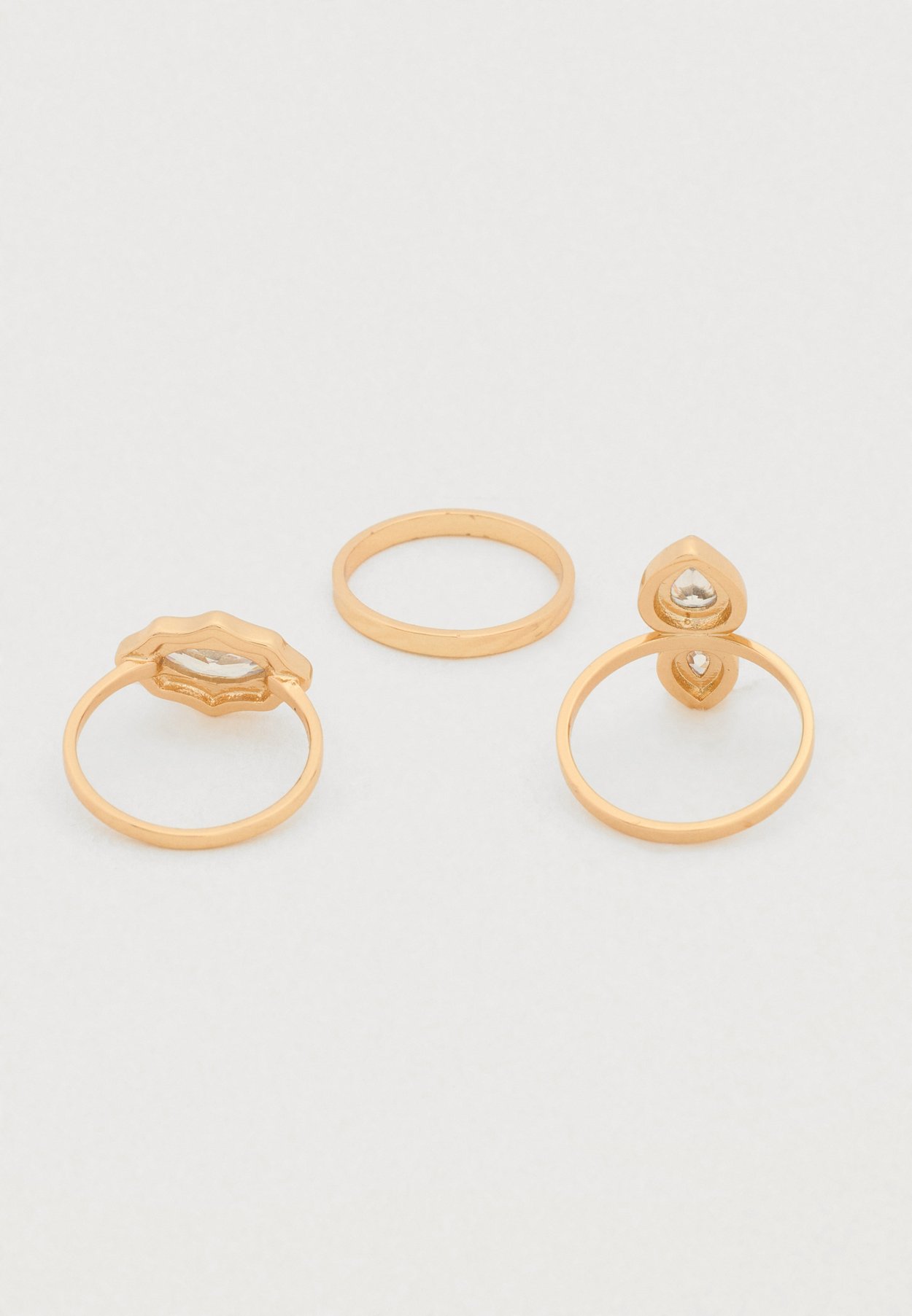 STARTORIAL SET