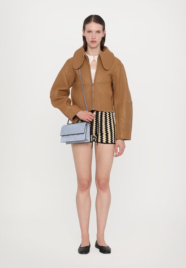 FLEMING SMALL CONVERTIBLE SHOULDER BAG - Cross body bag - medium wash denim2