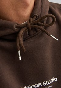 Jack & Jones JORVESTERBRO  - Melegítőfelső - chocolate brown