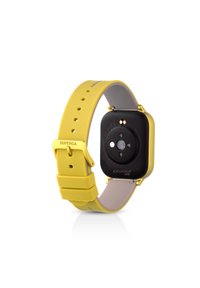 Smartwatch in silicone giallo con quadrante rettangolare nero, retro grigio e hardware dorato. Presenta una chiusura sicura e più fori per la regolazione della taglia.