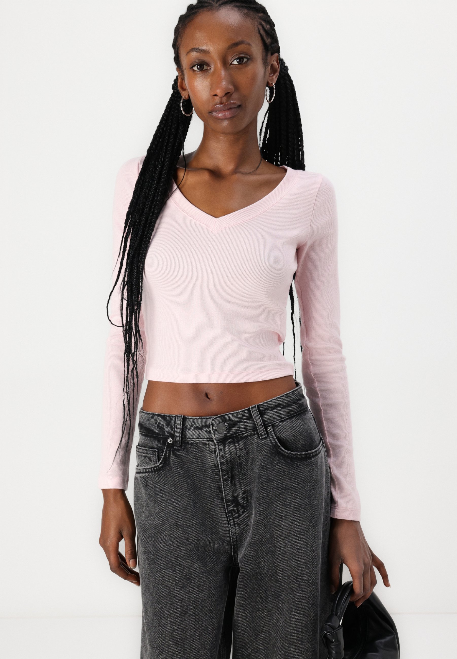Hollister Co. Long-Sleeve V-Neck Top - Long sleeved top - pink