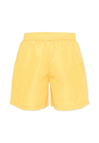 Pantalones cortos con cintura elástica amarilla, corte holgado y aberturas laterales, diseñados para uso casual.